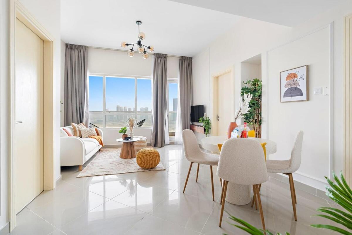 Silkhaus Modern 2 Bdr | Sea View | Oceanscape *